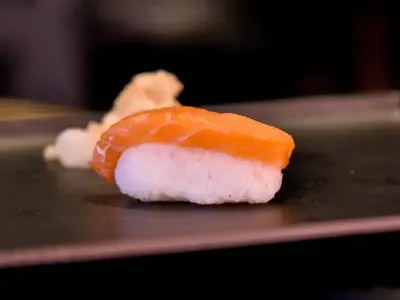Salmon Nigiri